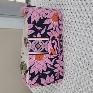Vera Bradley knot just Clutch loves me pink floral purse bag,  handle drop 16",